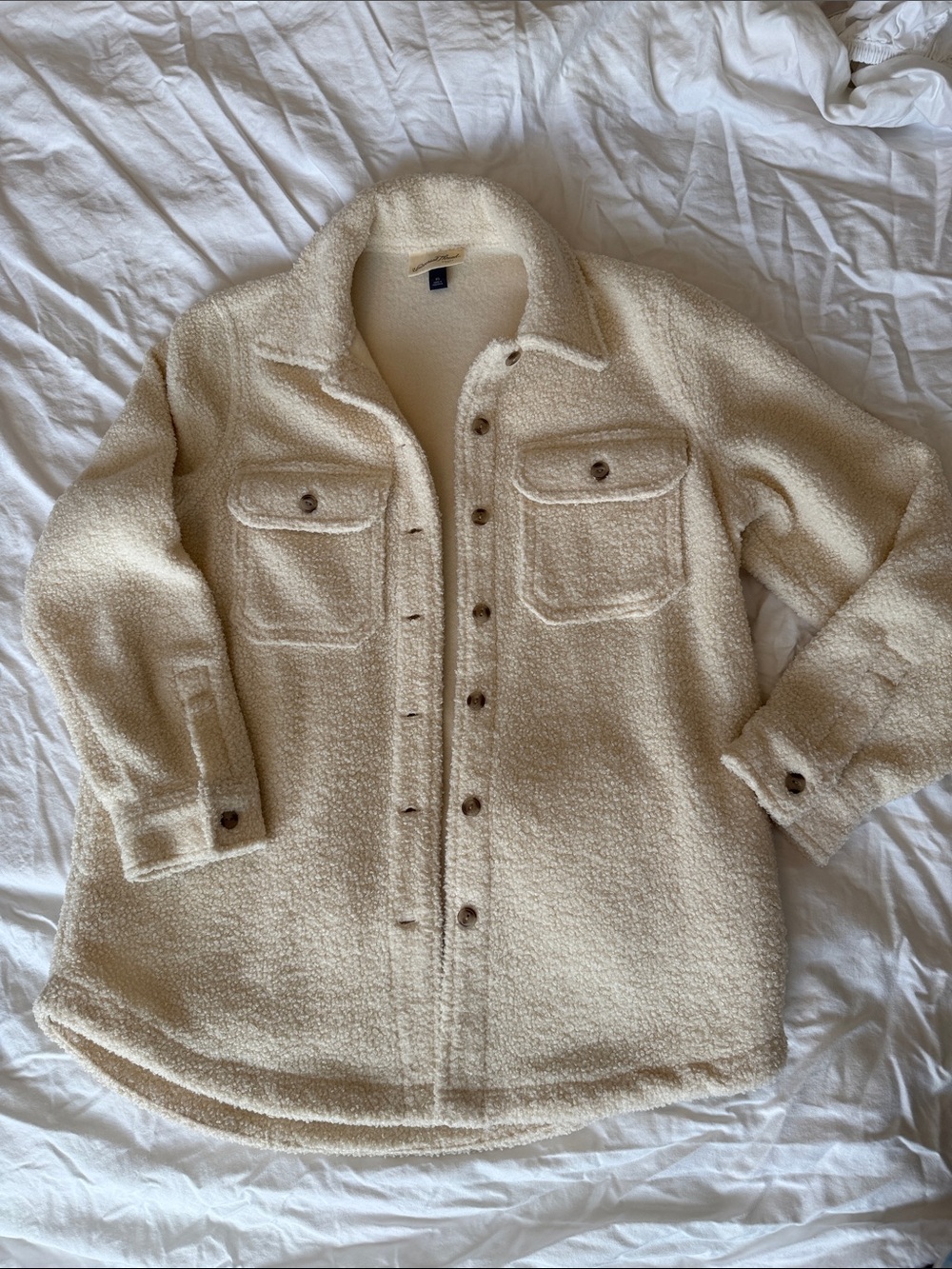 Universal Thread Cream Sherpa Button-Front Shacket